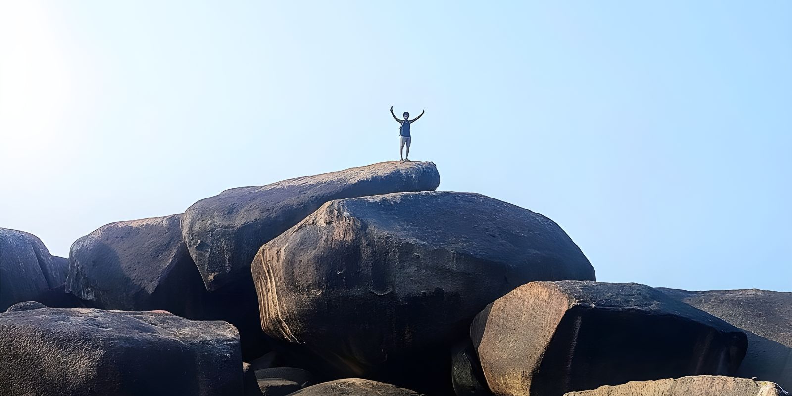 South Goa : Ocean Hike to Boulder Bay