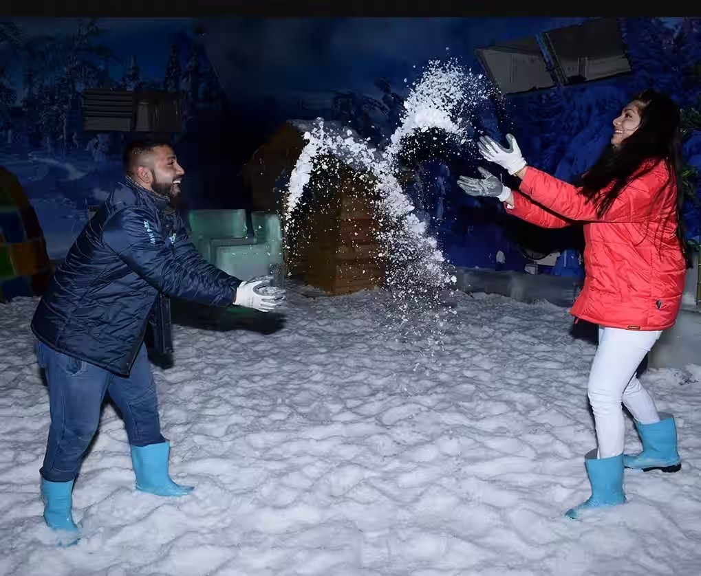 Baga : Snow Park Goa