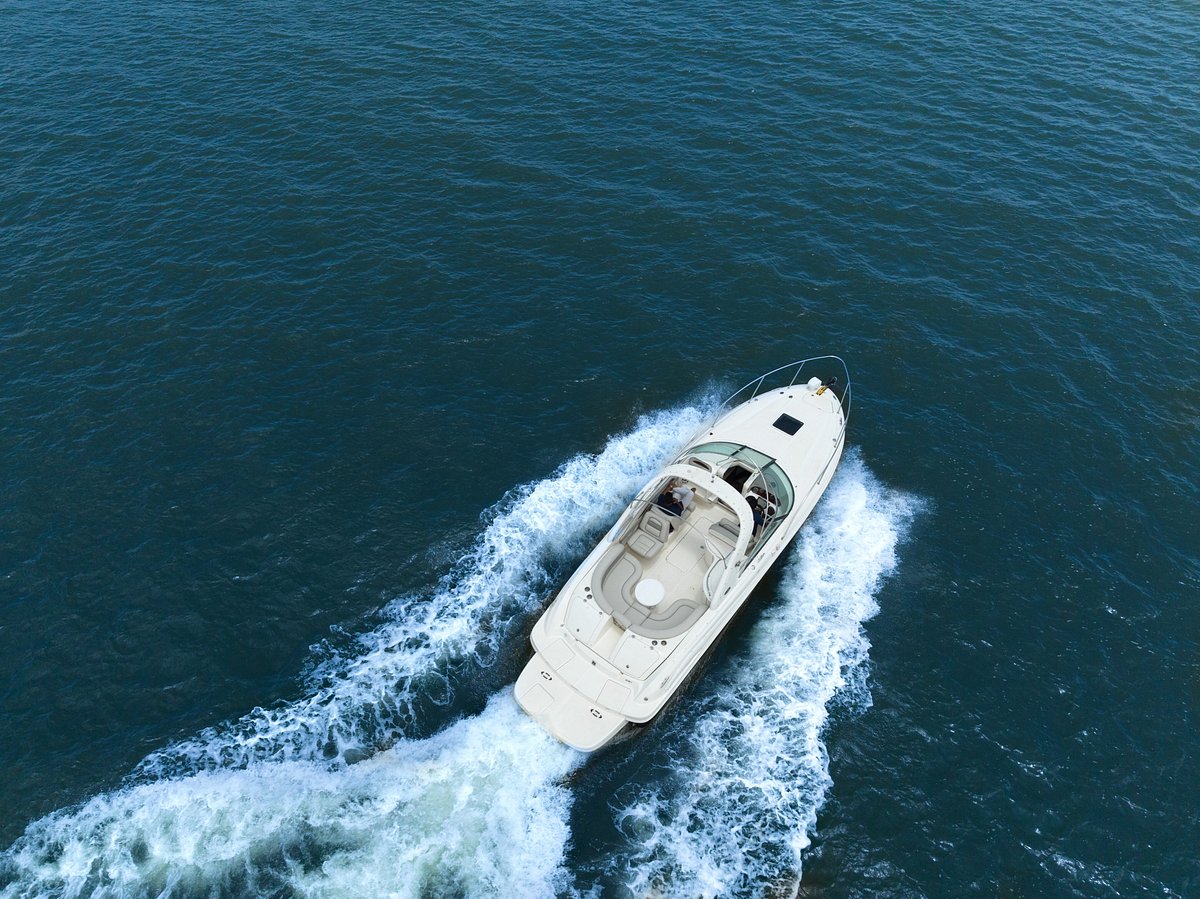 North Goa : Sea Heiress Yacht Cruise (8 Pax)