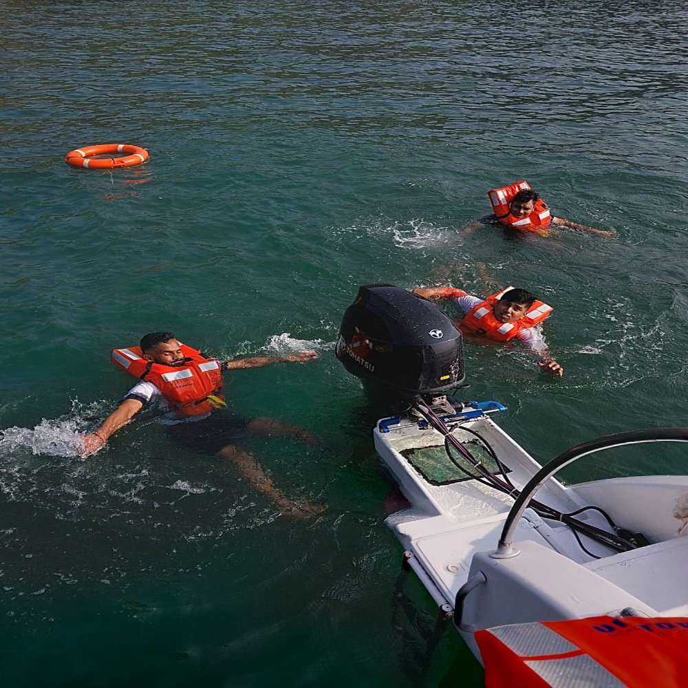 South Goa : Private Sundown Experience (Private Yacht) (18 Pax)