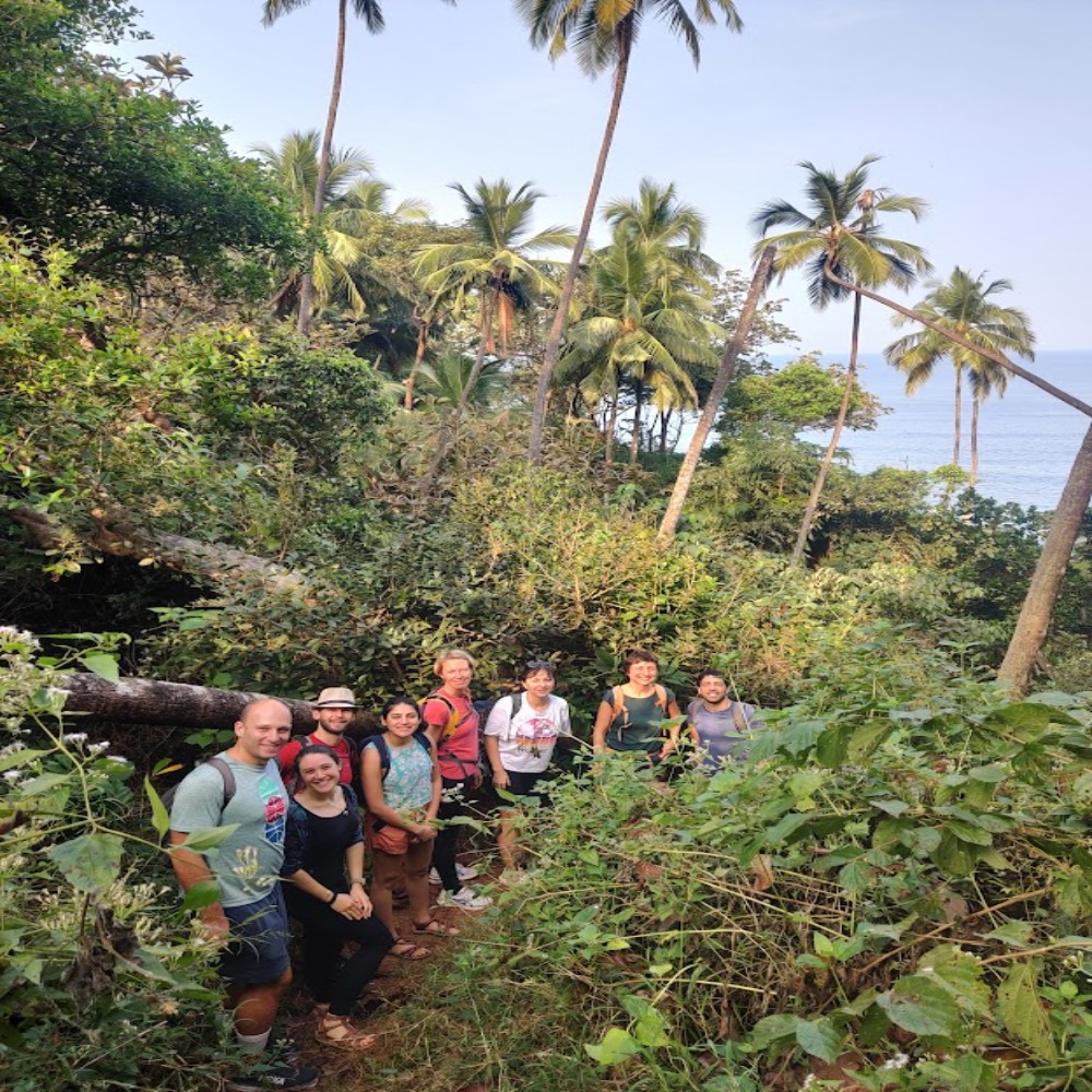 South Goa: Sea Cave Ocean Trek