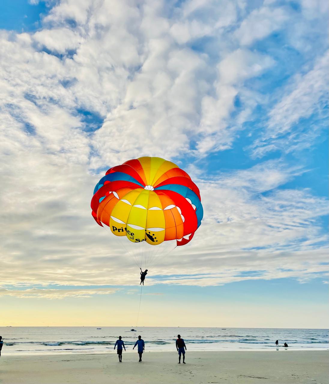 South Goa: Winch Boat Parasailing at Mobor Beach