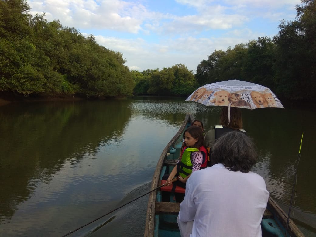 Chopdem : Crab Catching Experience For Couples