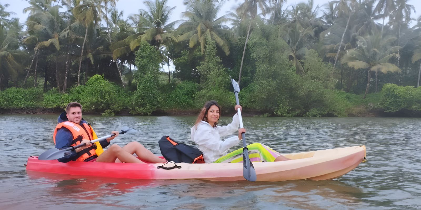 Goa : Sunrise Kayaking