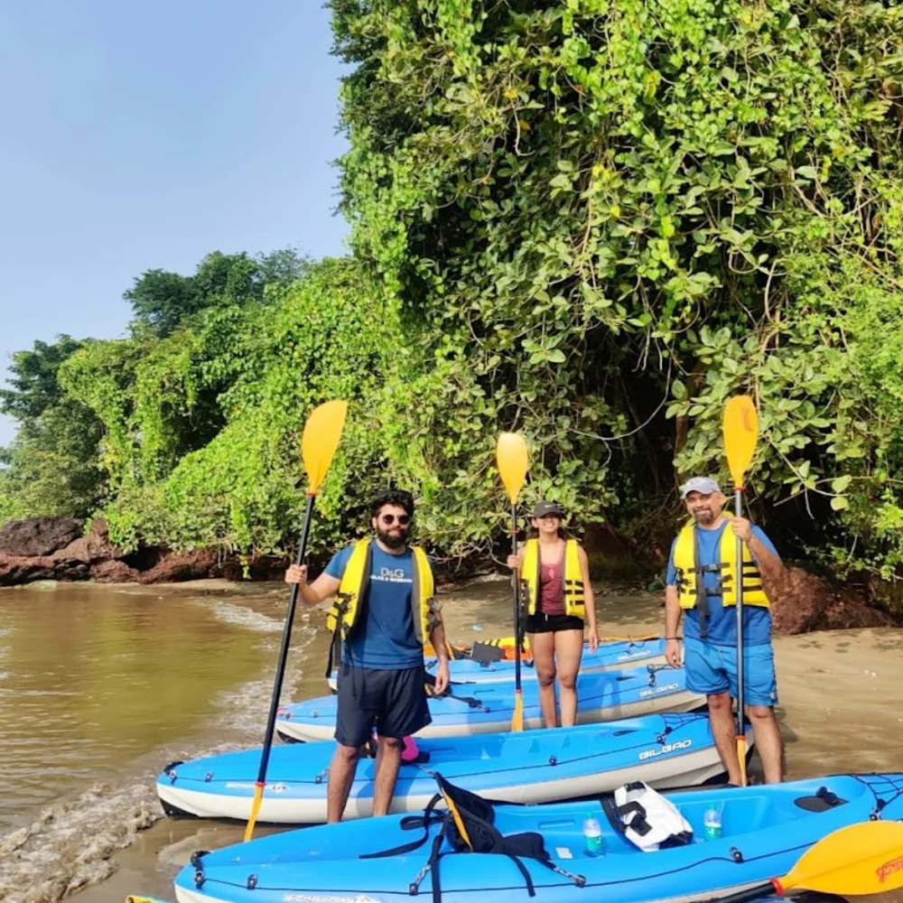 North Goa : Secret Beach Kayaking