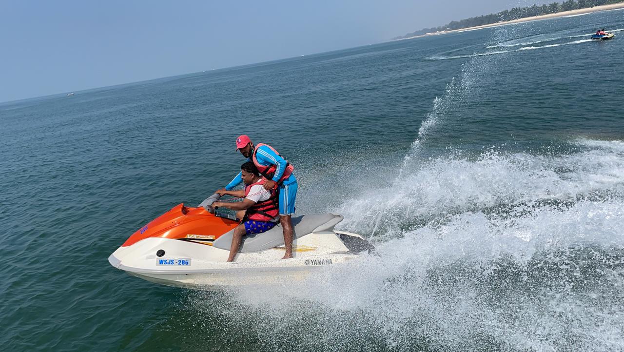 South Goa : Mobor Beach - Jet Ski