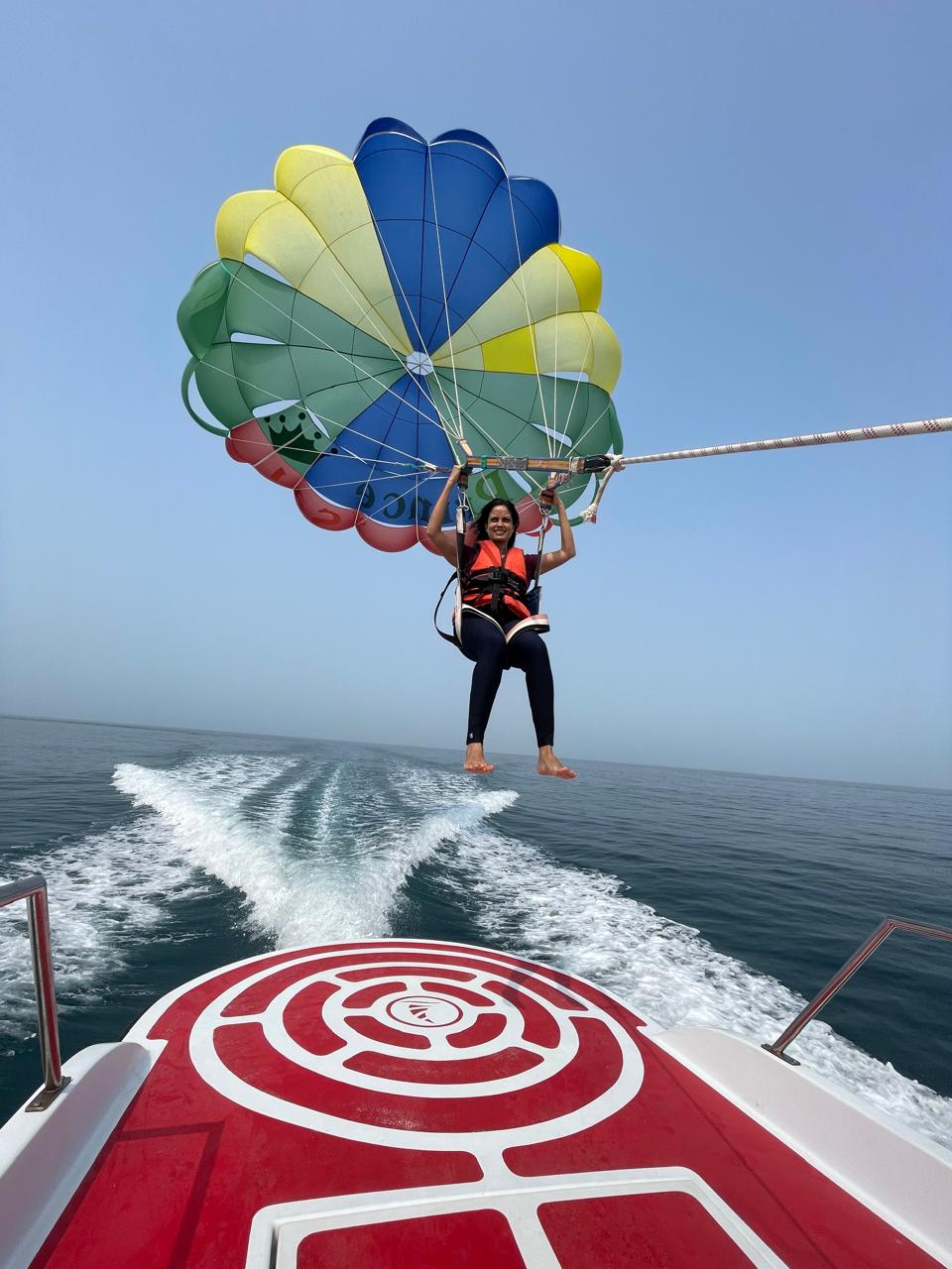 South Goa : Mobor Beach - Winch Boat Parasailing