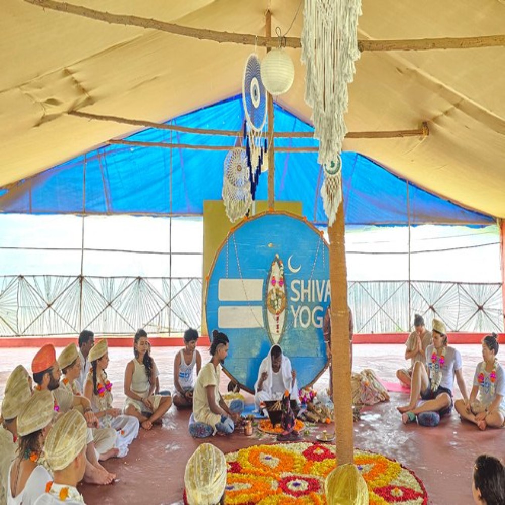 North Goa : 21-Day Yoga TTC for Partners (200 Hrs) - Twin Room