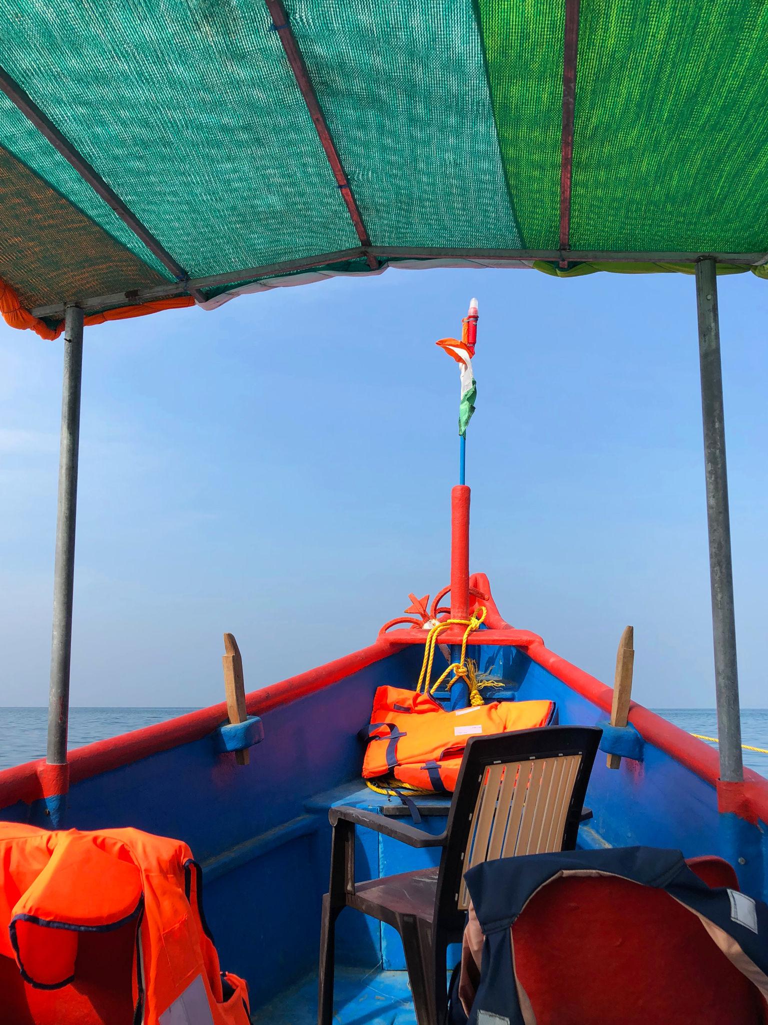 🌴 1. Butterfly Beach – A Secret Paradise for Couples