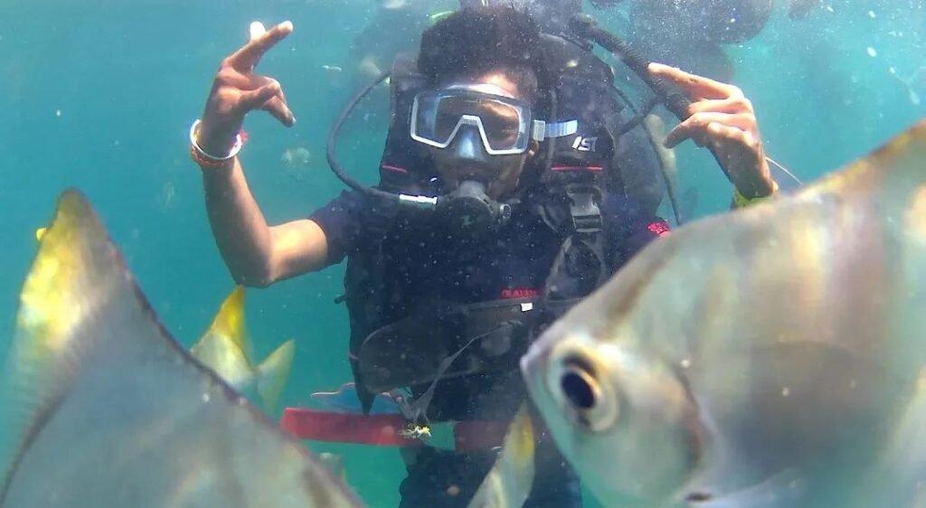 📅 Day 2: Scuba Diving in Goa – Choose Your Perfect Package