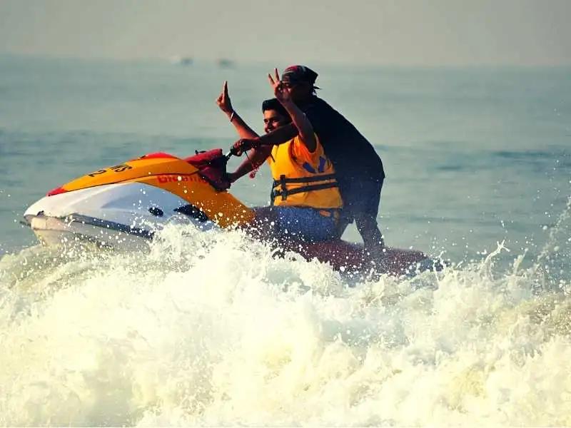 📅 Day 2: Scuba Diving in Goa – Choose Your Perfect Package