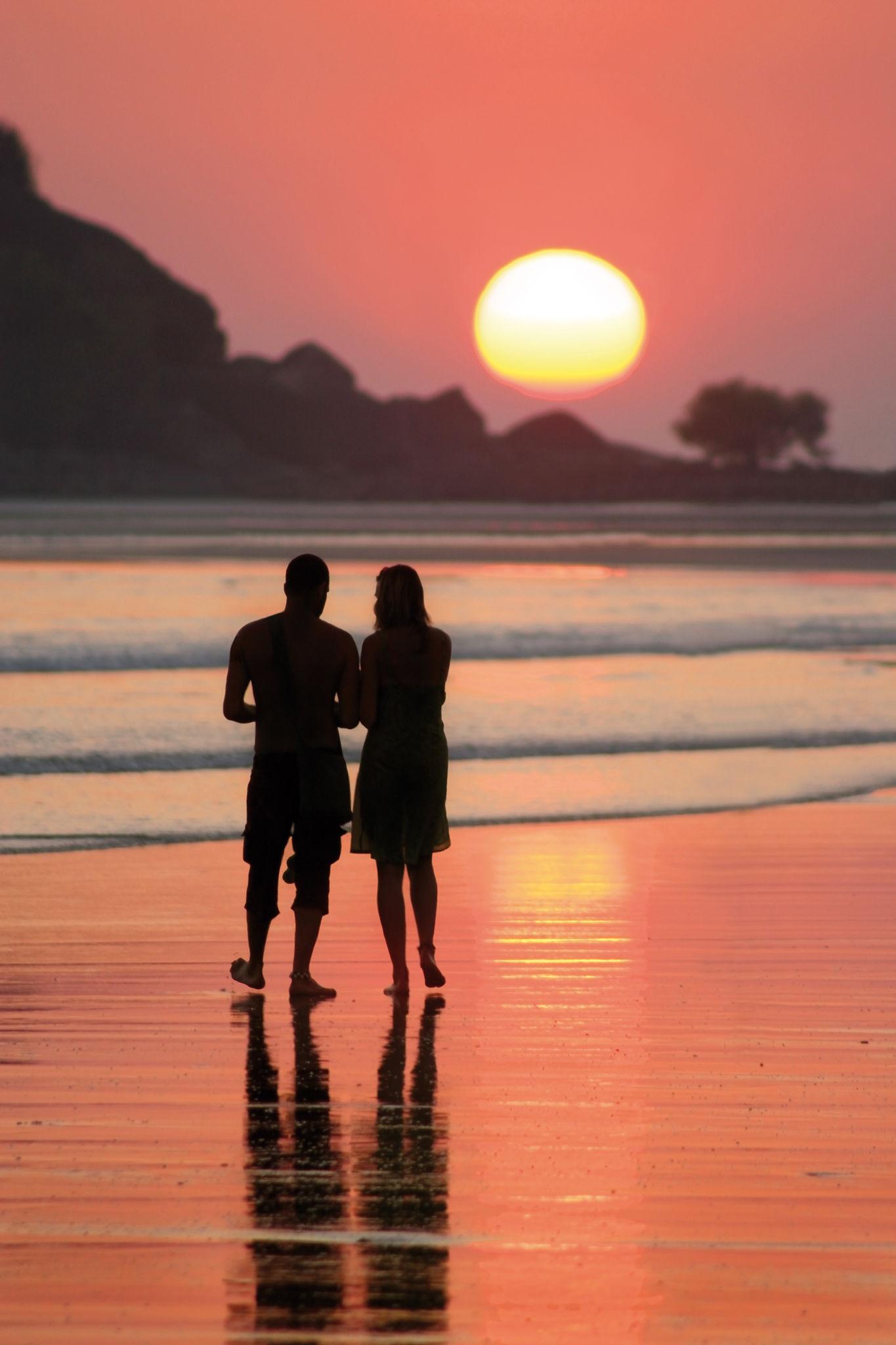 💑 Top 10 Best Beaches for Couples in Goa