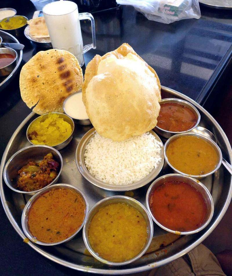 Affordable Food in Goa Under ₹200 for Budget Travelers