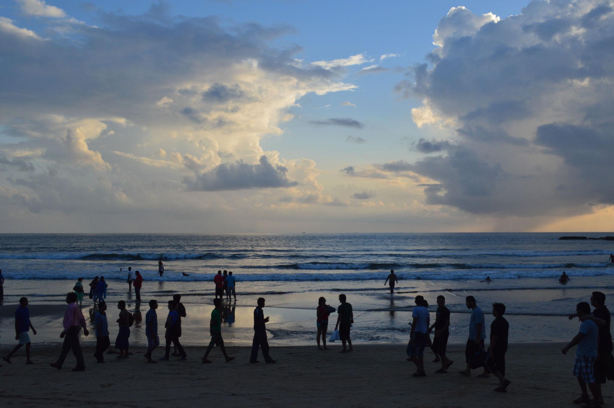 Overview of Calangute Beach