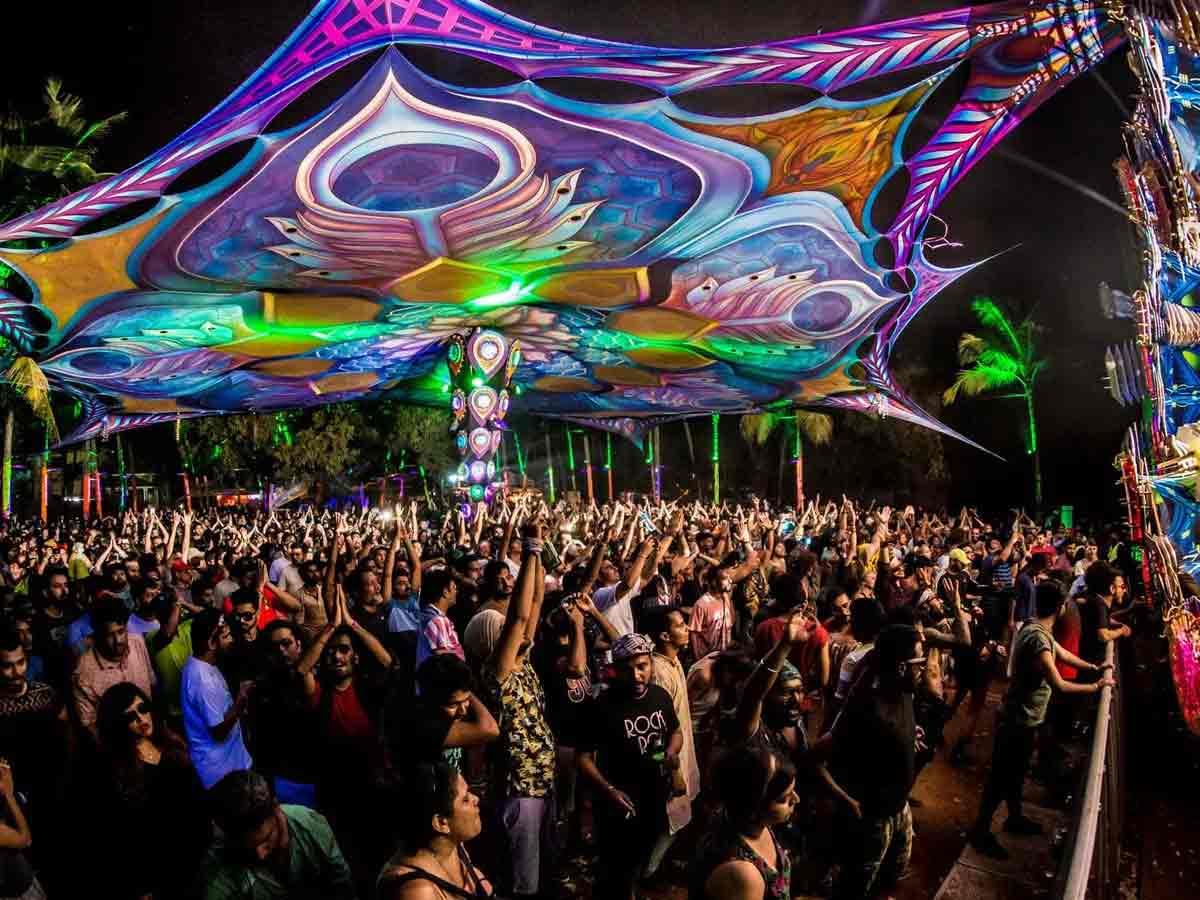 🔥 Top Beach Party Spots: