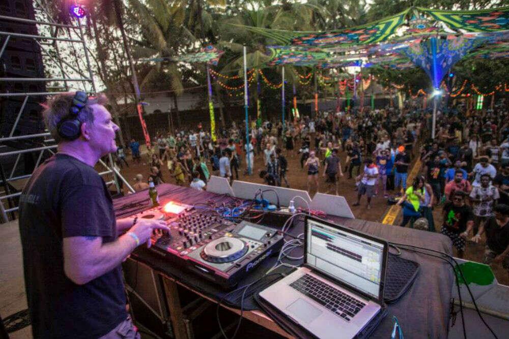 💥 Best Spots for Singles: