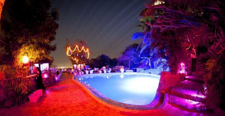 🎶 2. Club Cubana – “Nightclub in the Sky”