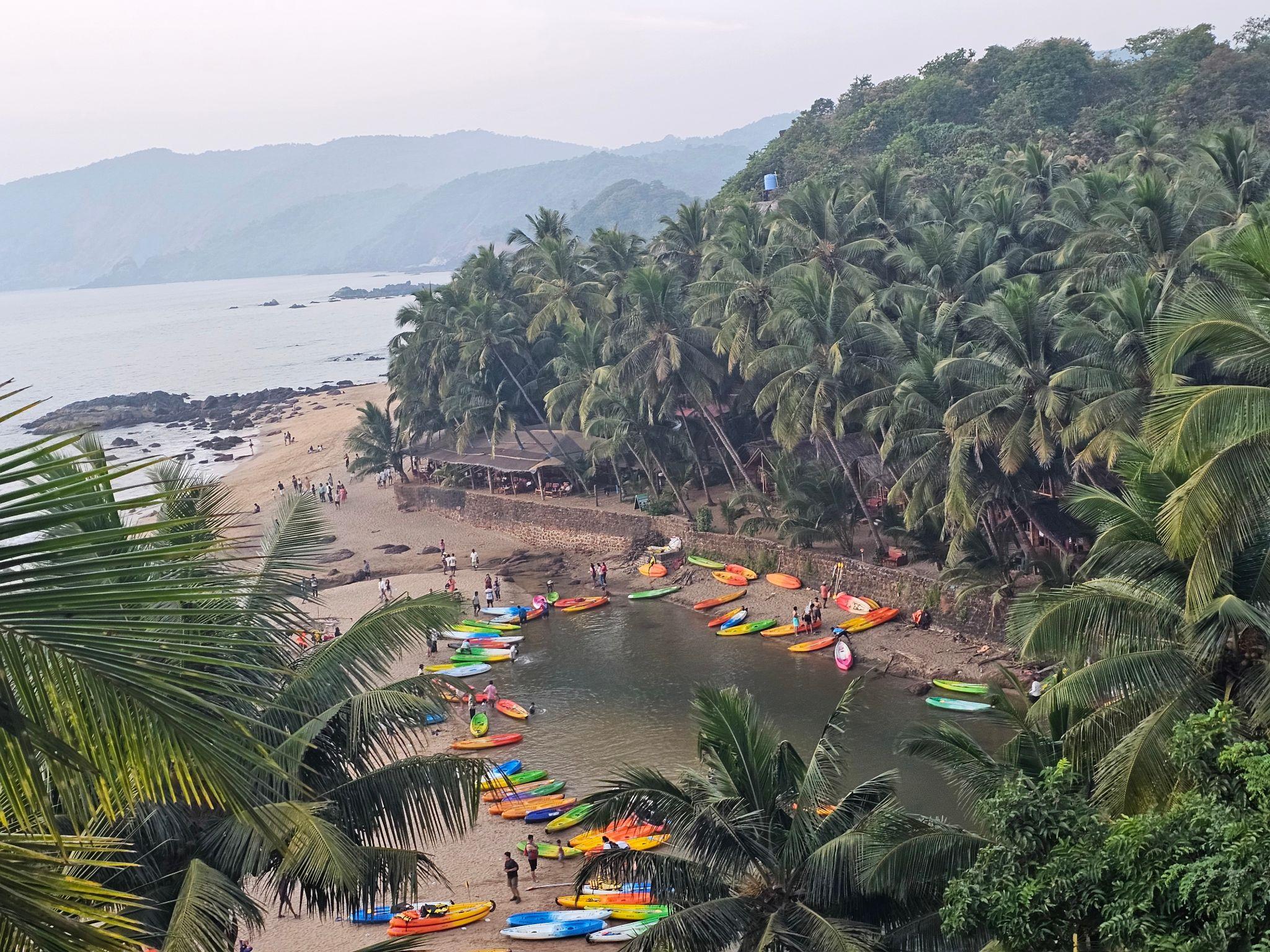 📅 Best Time to Visit Goa on Budget