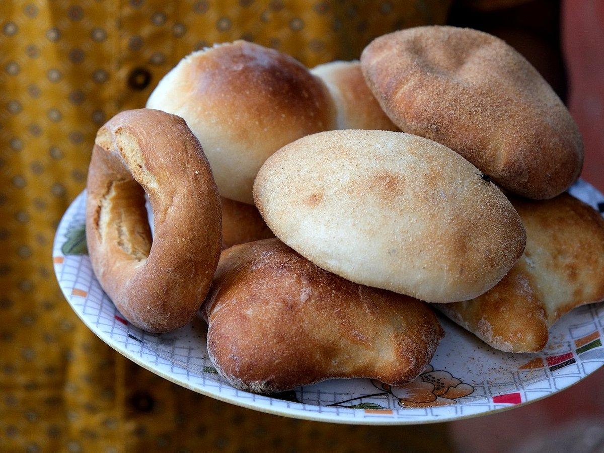3. Visit a traditional Goan bakery and try fresh poi