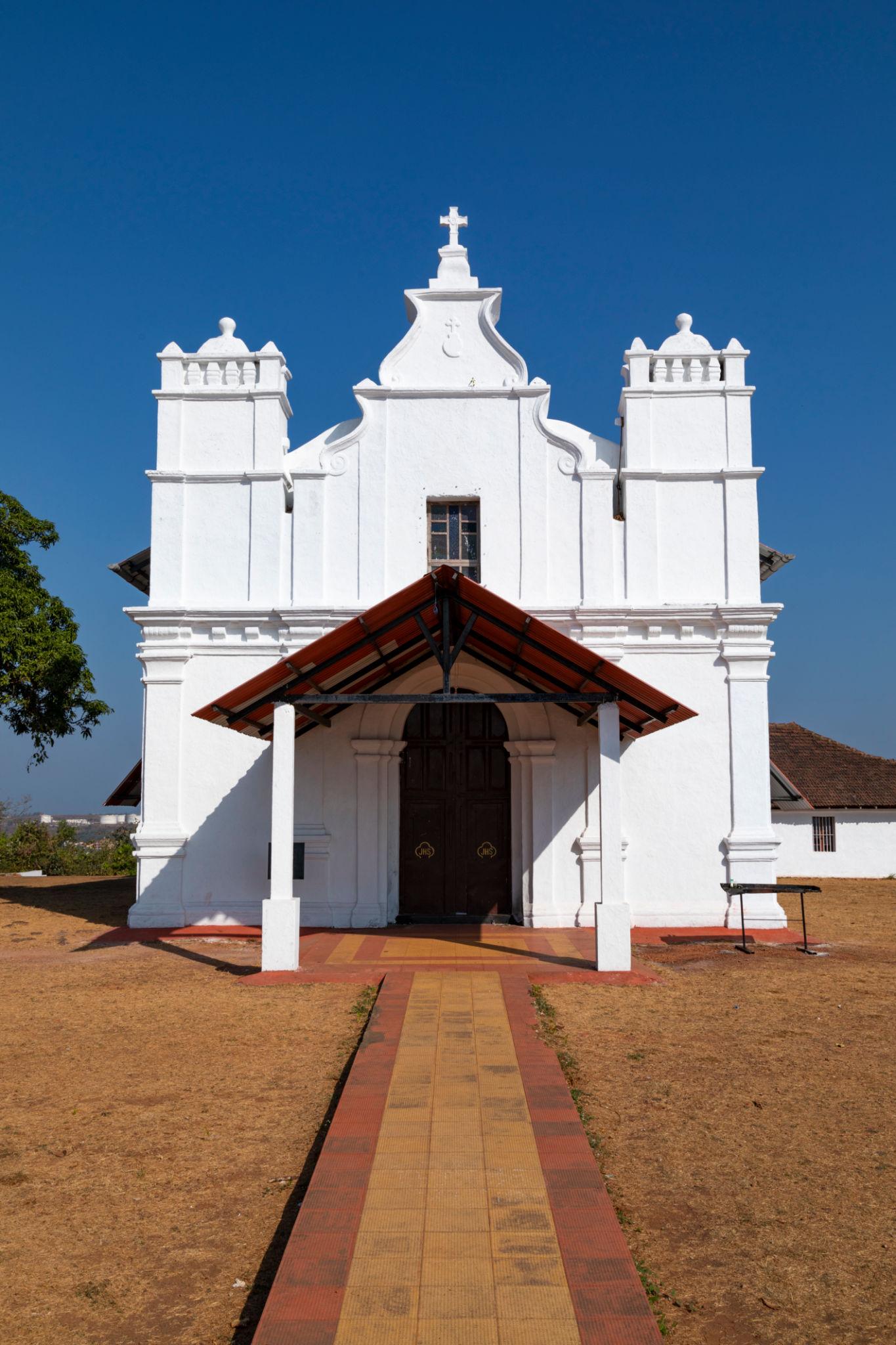 10. Three Kings Church – Hidden Viewpoint