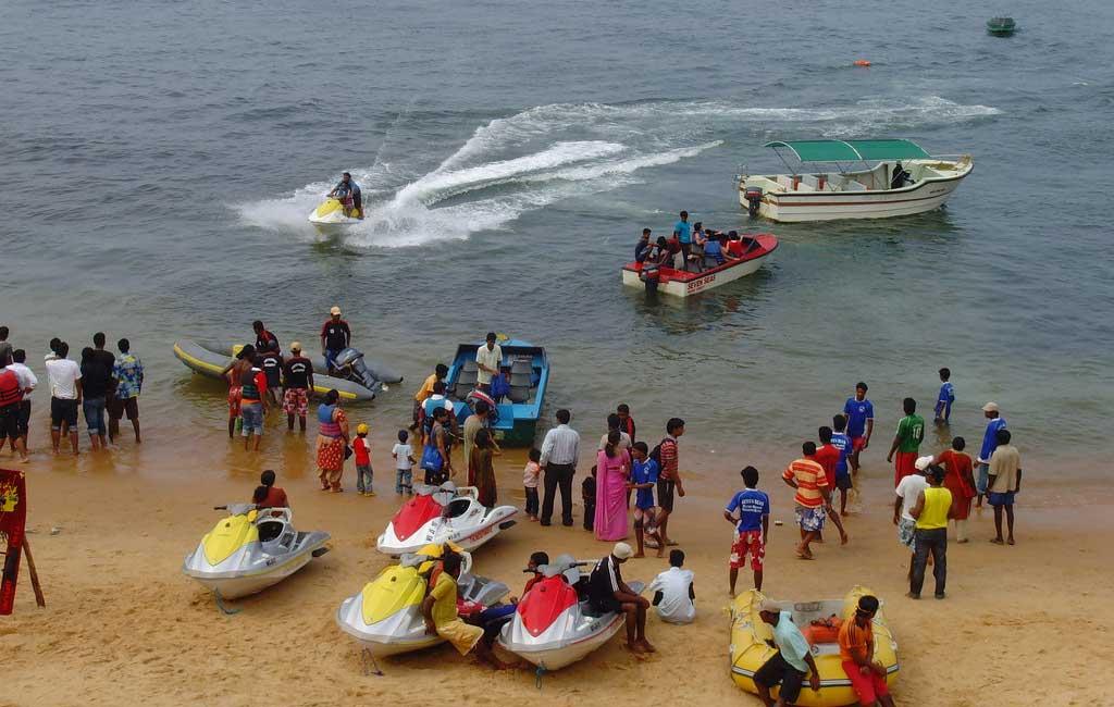 Calangute Beach: The Queen of Beaches Next to Baga