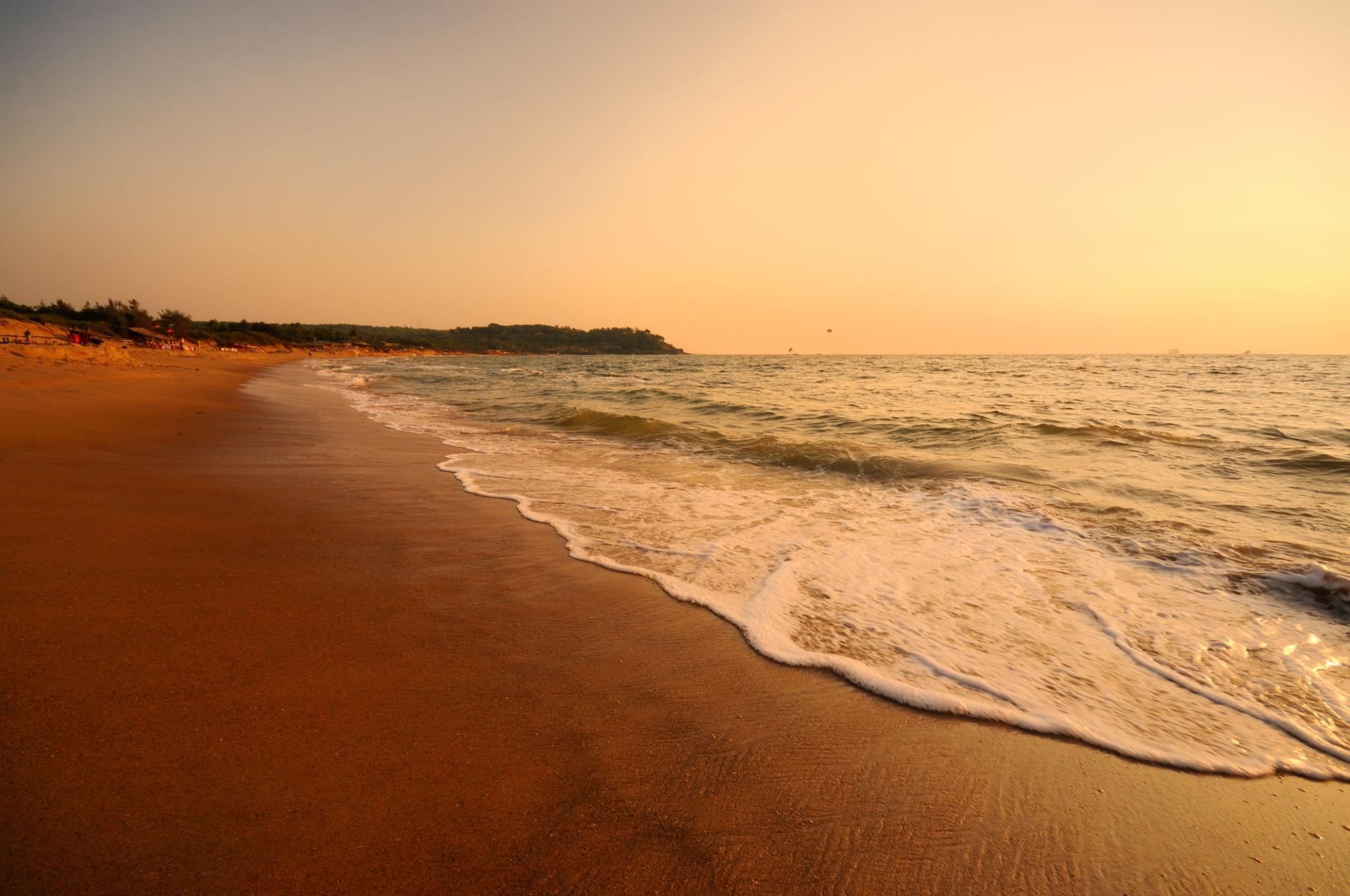 Candolim Beach: Calm, Clean & Classy