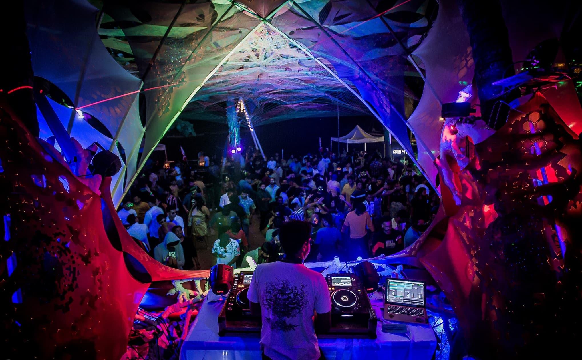 Vagator Beach Parties: A Unique Goa Experience