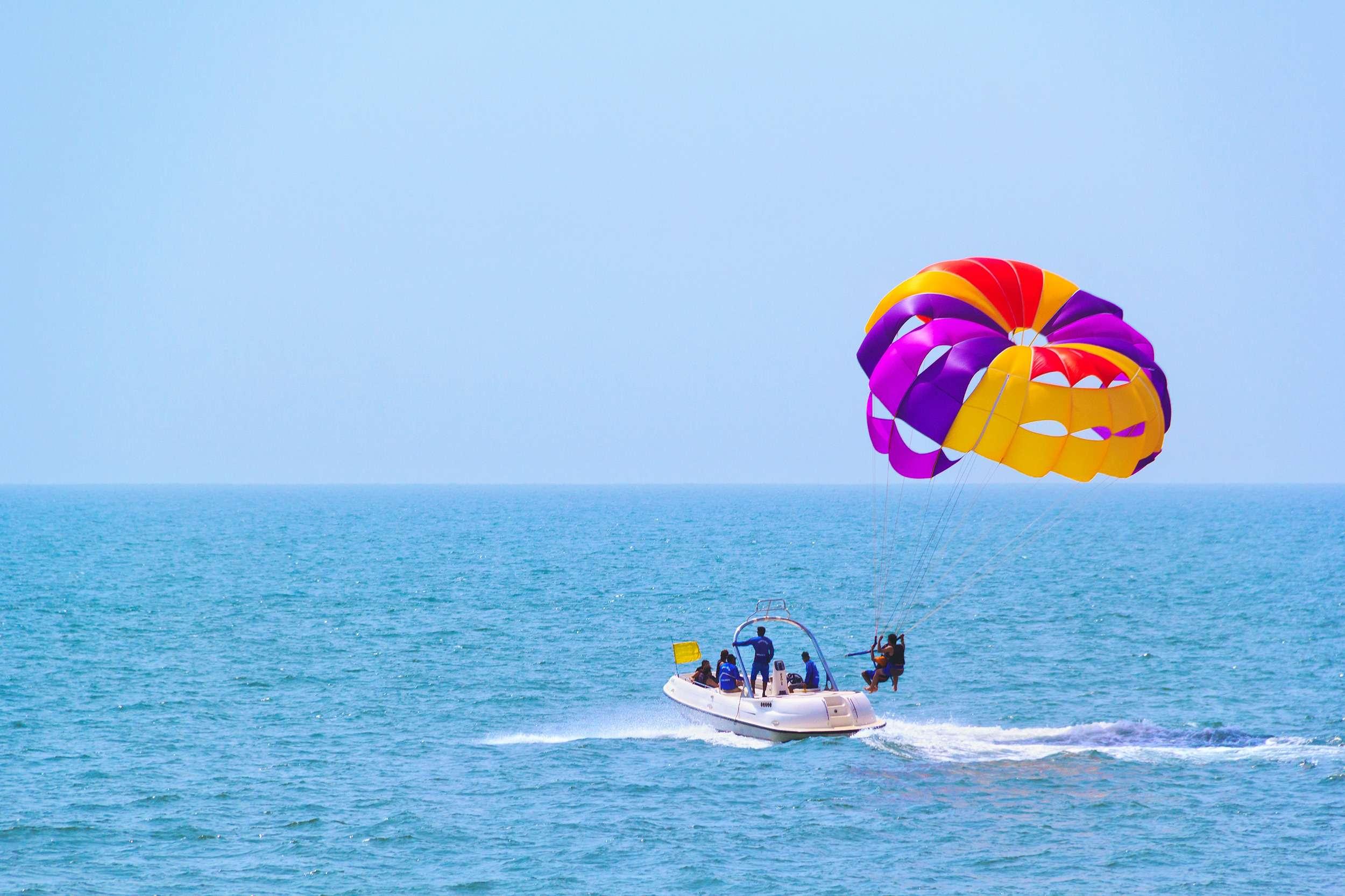 Types of Water Sports in Calangute