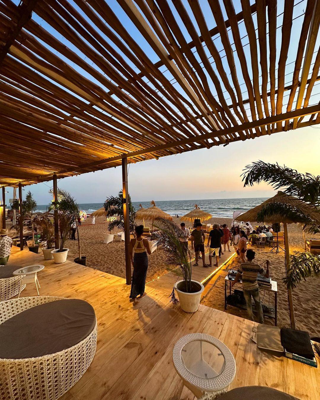 AZ.U.R Bar and Lounge Goa Gallery Image