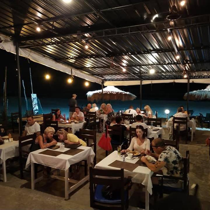 Boomerang Beach Bar Colva Gallery Image