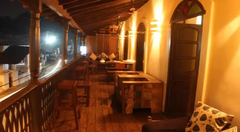 Cantare Gallery Image