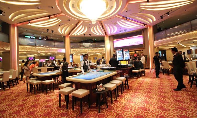 Casino Carnival Gallery Image