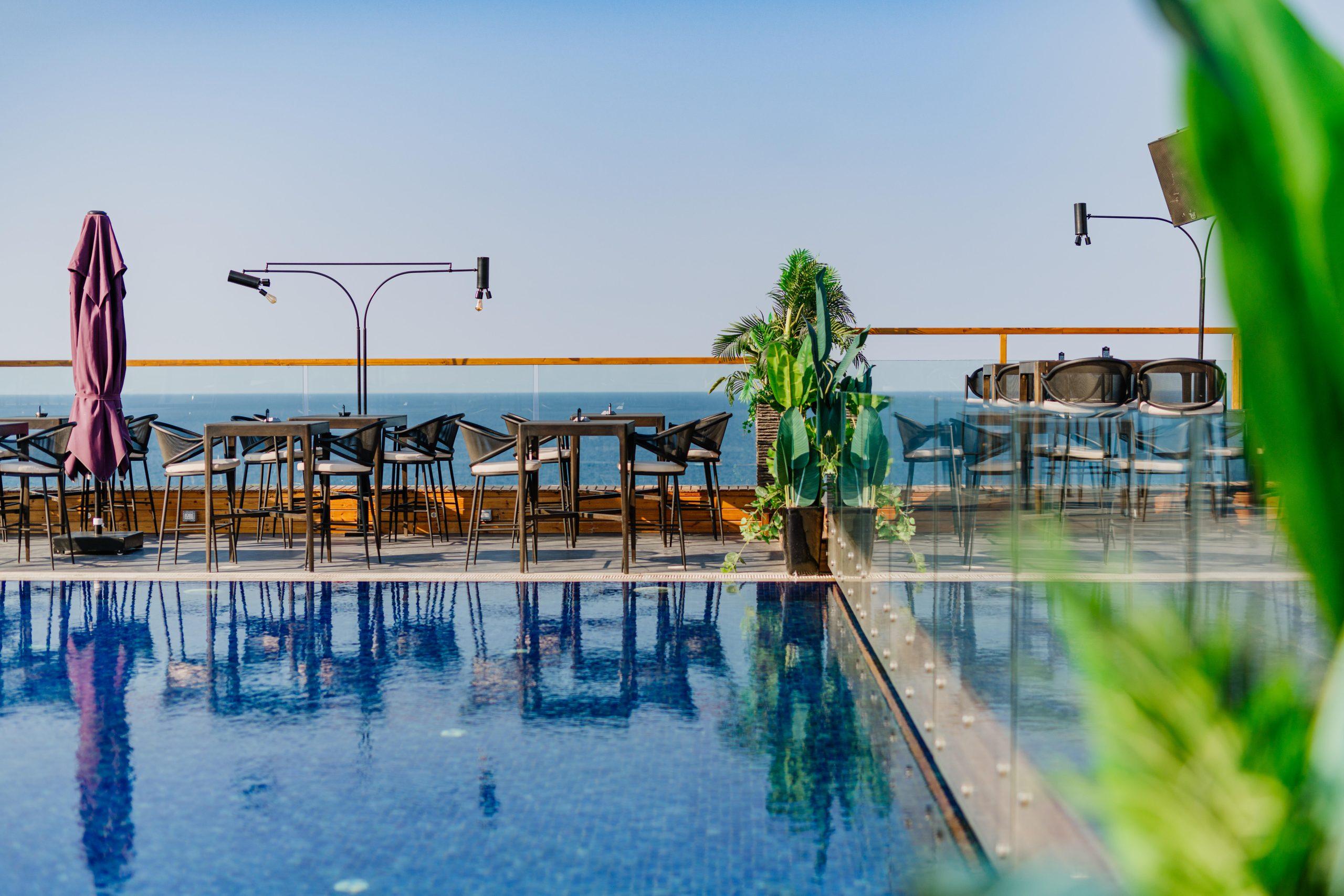 Liquid Sky Lounge Goa Gallery Image