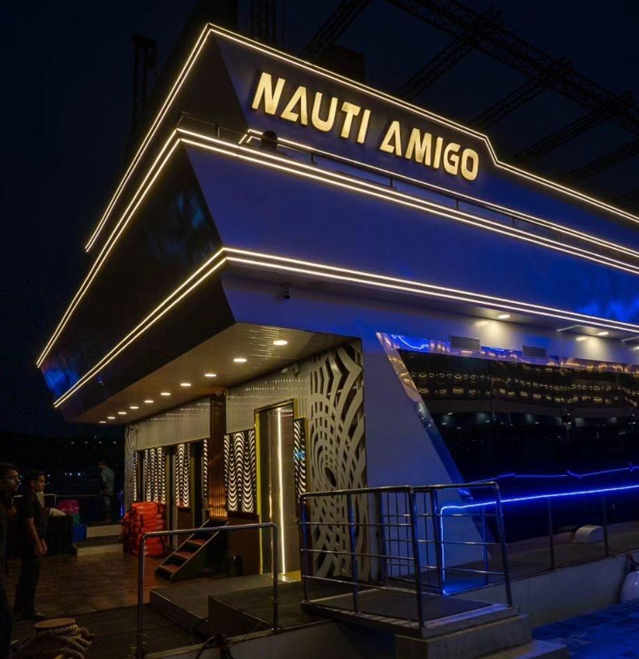 Nauti Amigo Gallery Image