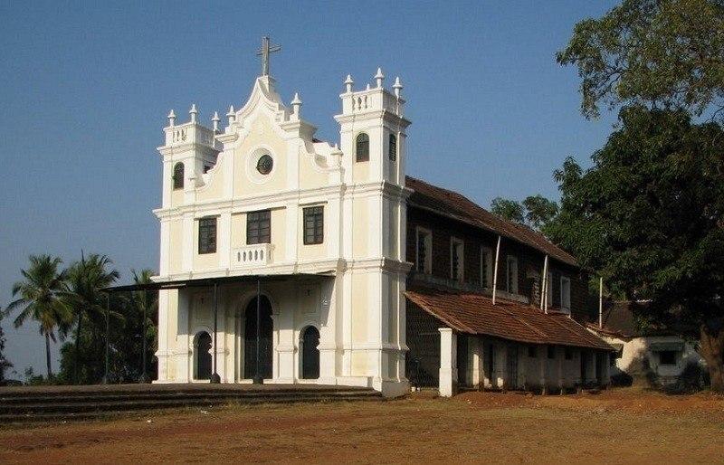 Monte church Gallery Image