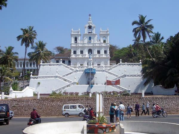 Santa Cruz church