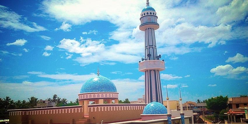 Sunni Al Madina Masjid Wa Madrasa