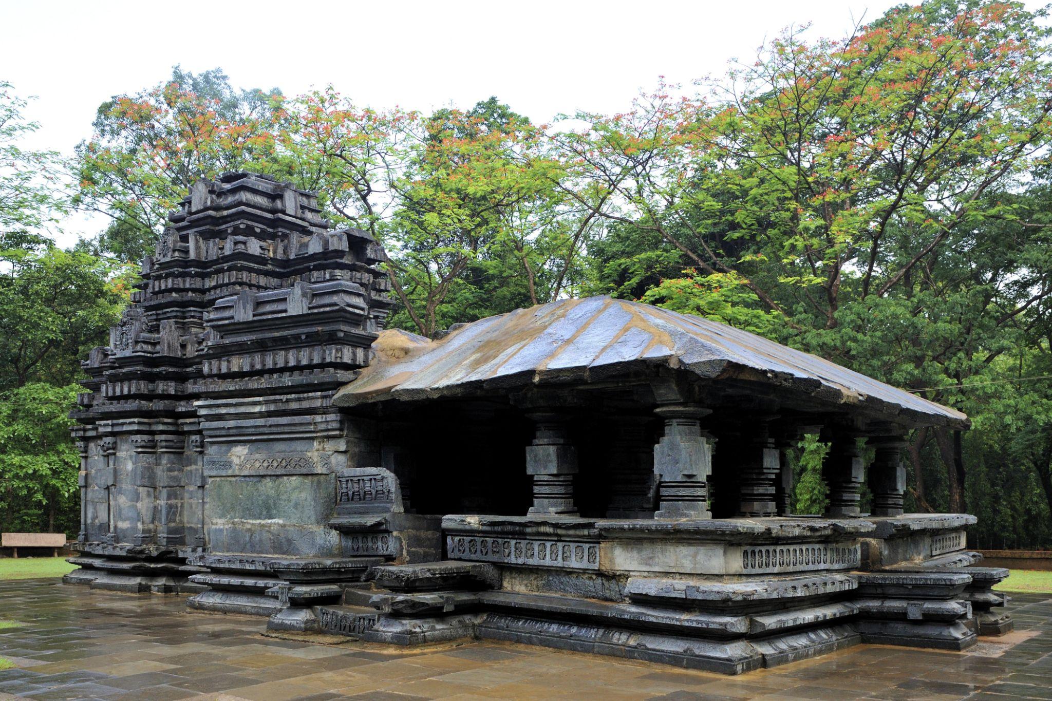 Tambdi Surla Temple
