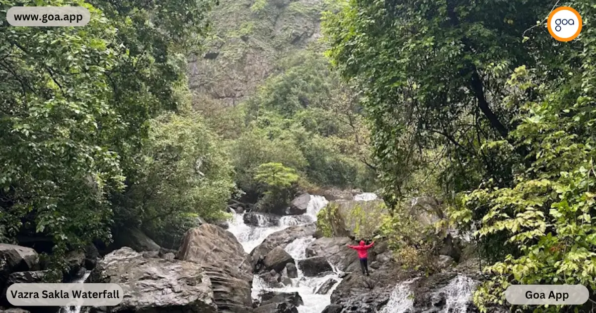 Vazra Sakla Waterfall