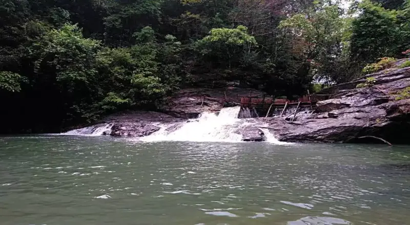 Gunduldem Waterfall