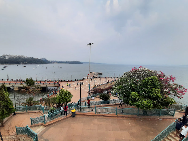 Dona Paula Chapel