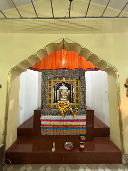 Shree Rampurush Gaudepurush Sati Devi Devasthan