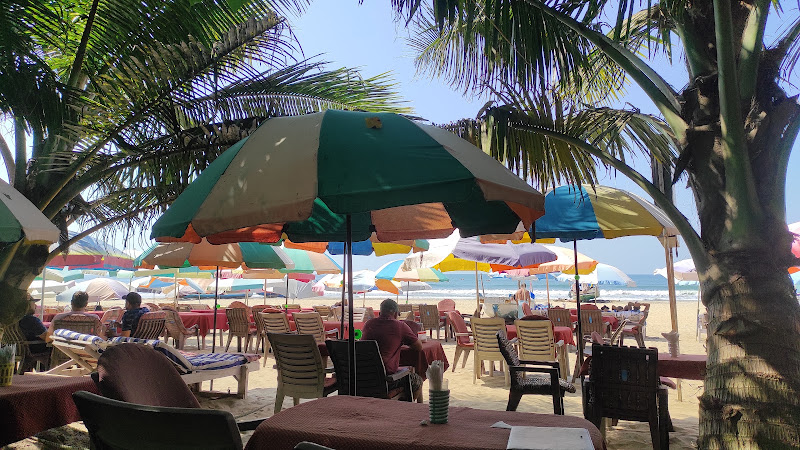 21 Coconuts Bar & Restaurant
