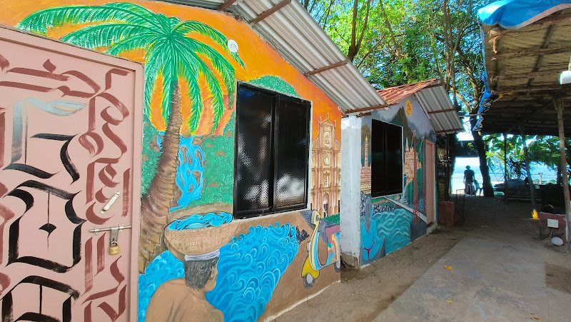 21 Coconuts Inn
