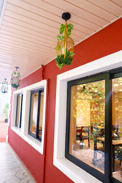 Anris Cafe