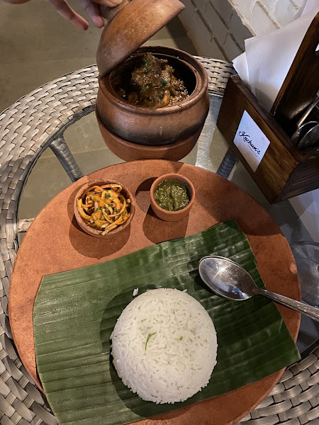 Kuchuni's contemporary Indian