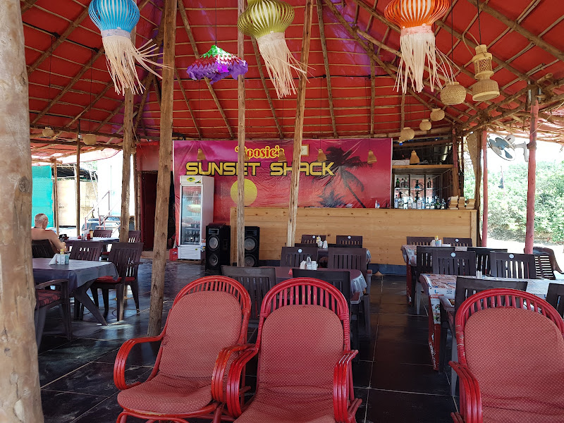 Rosie's Sunset Shack