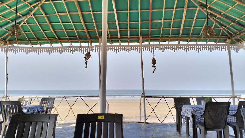 Star Fish Beach Hut