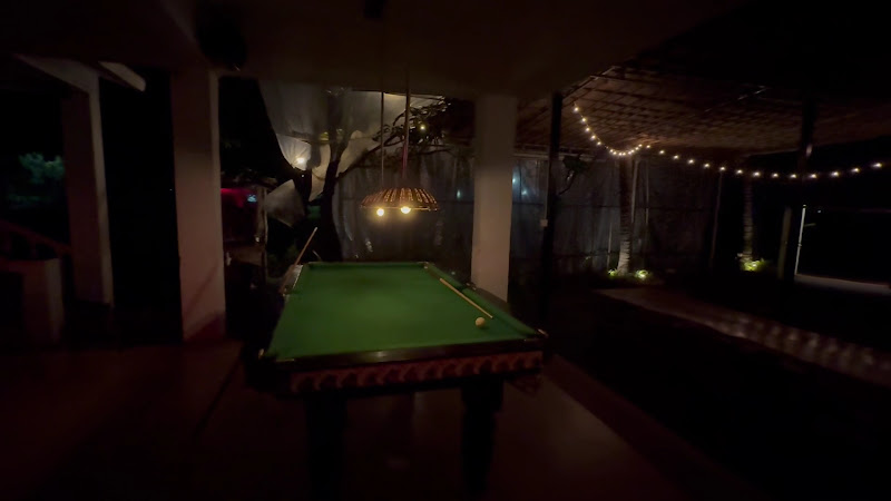 The Tinto - a community bar