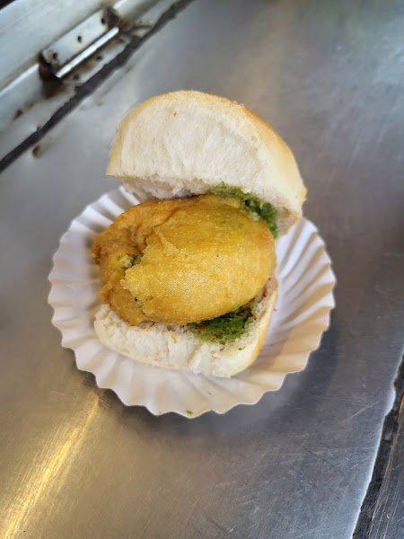 Vinod Vada Pav